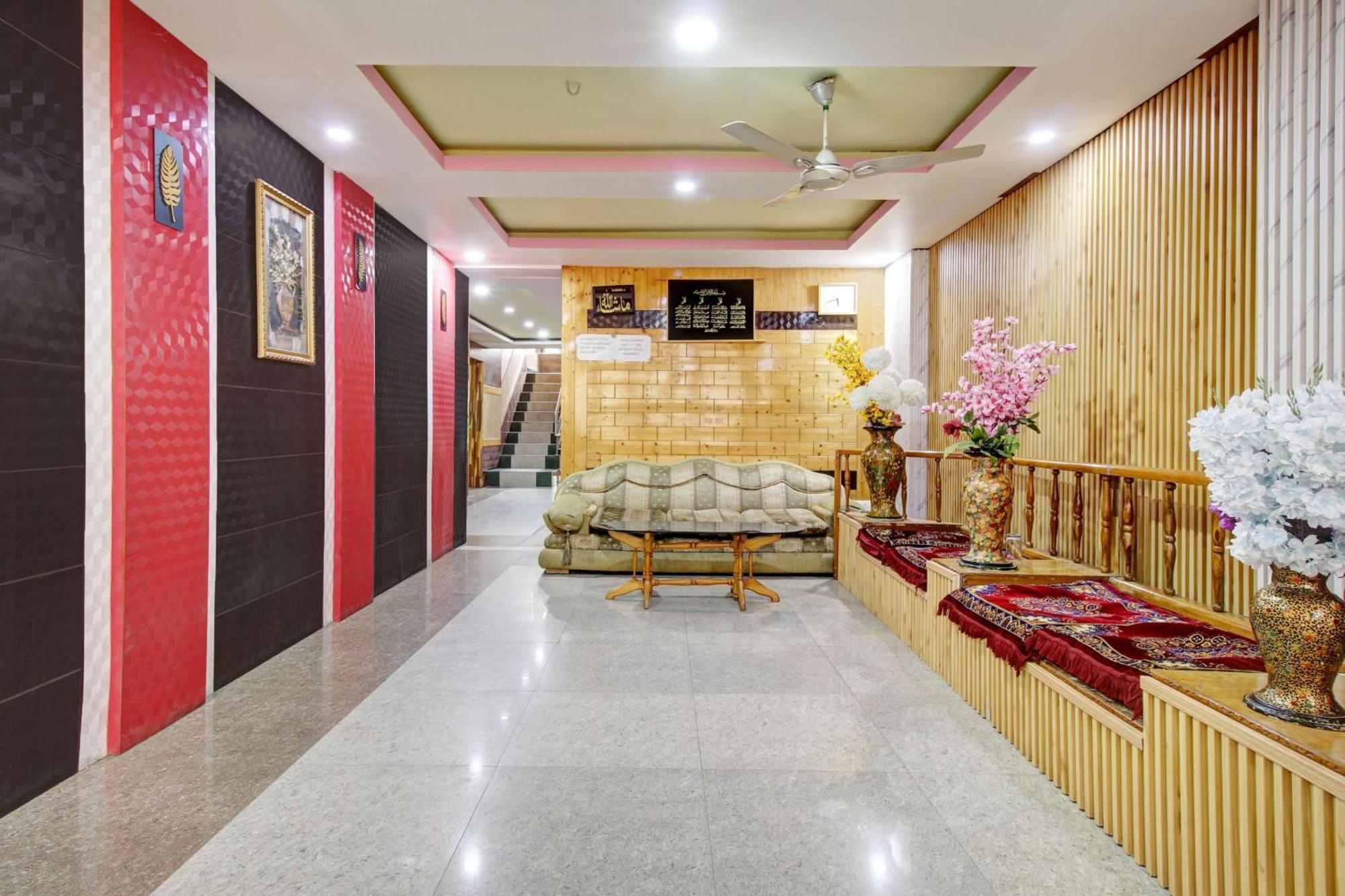 Srīnagar Super Collection O Rajbagh Formerly Lavender מראה חיצוני תמונה