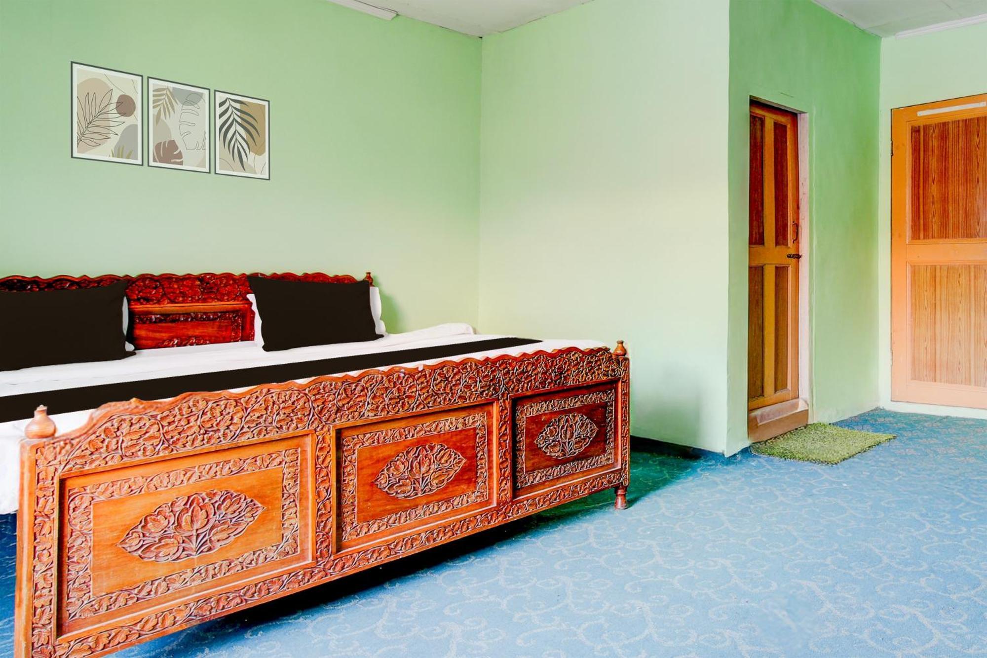 Srīnagar Super Collection O Rajbagh Formerly Lavender מראה חיצוני תמונה